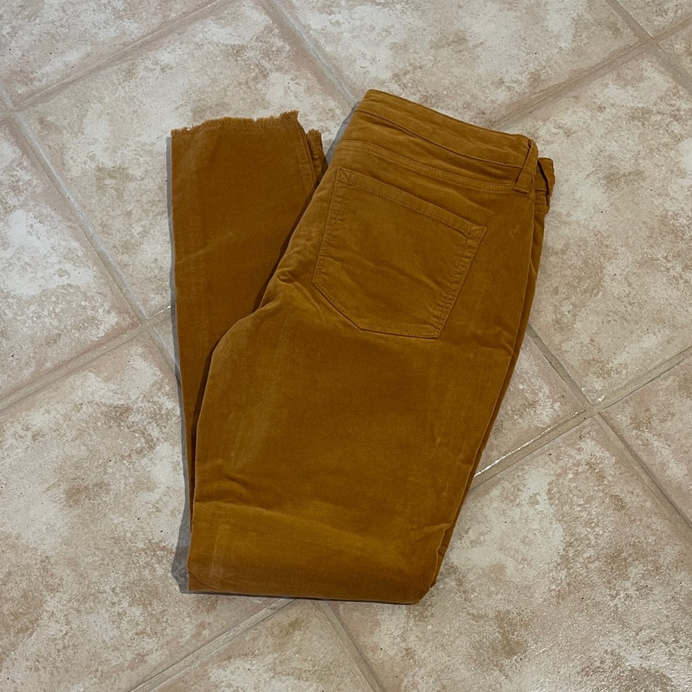 a.n.a Women's Cropped Brown Jeans
